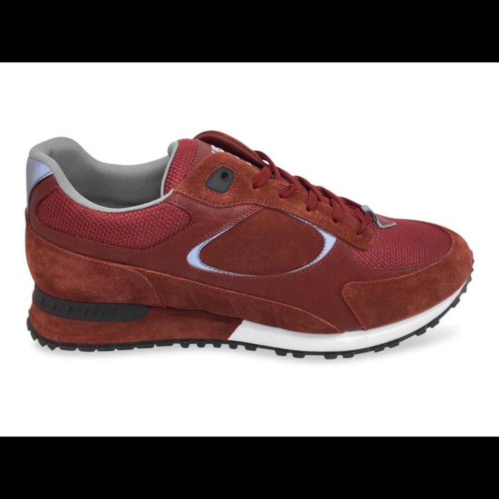 New Louis Vuitton Run Away Sneaker